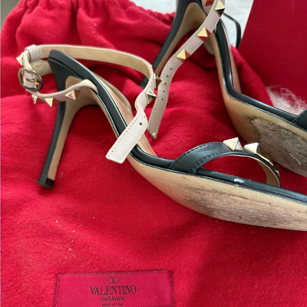 Valentino Rockstud open toe high black/nude 7.5 - Picture 2 of 9